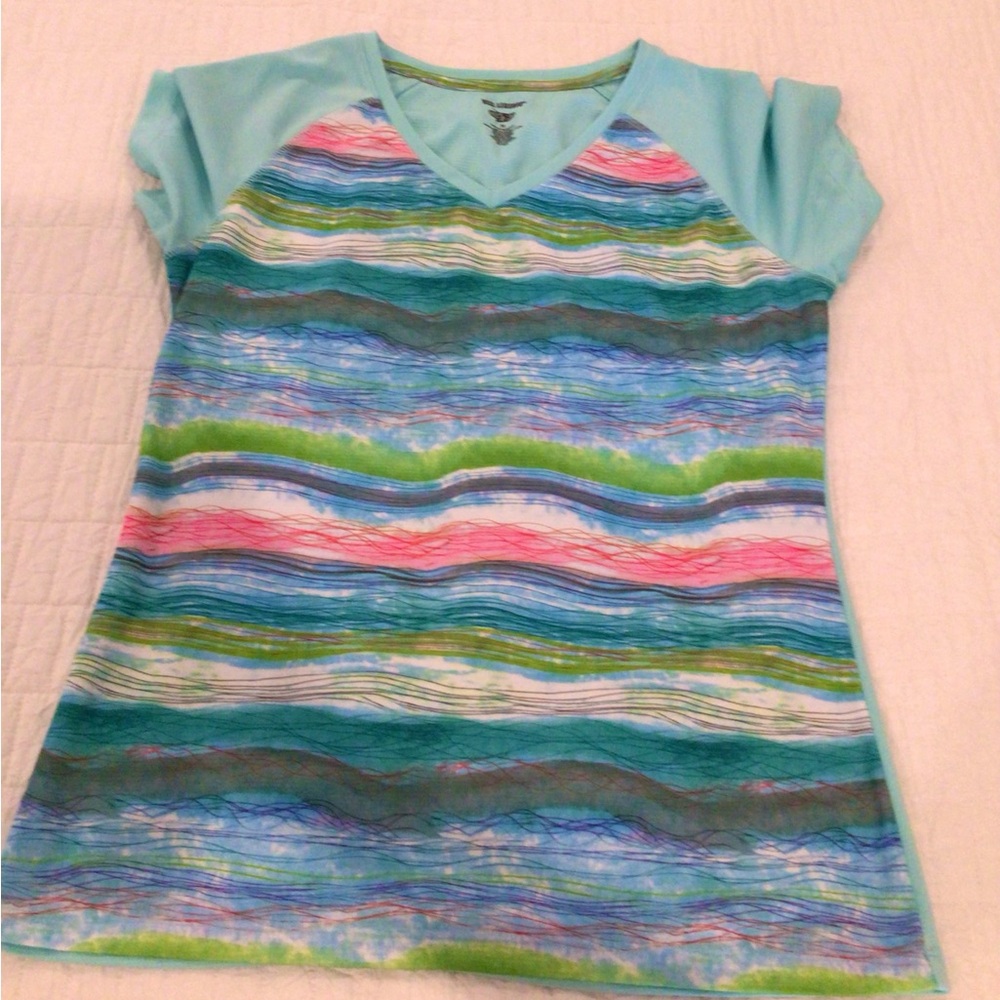 Reel Legends woman’s V Neck shirt-Aqua Multi Colored Stripe size M Activewear